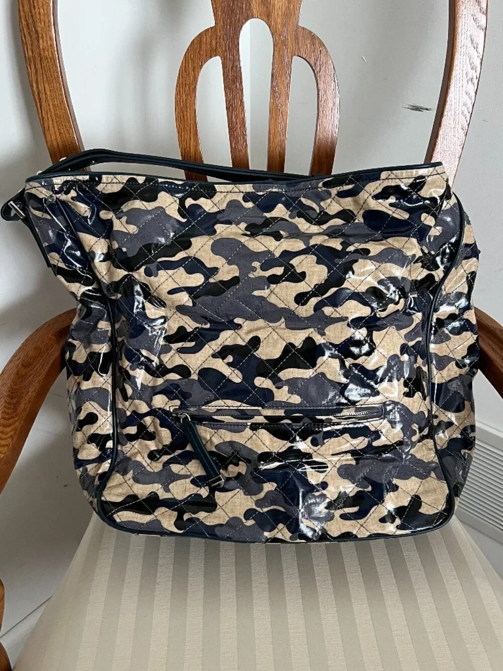 Vera Bradley Fenwick Hobo Bag in Glossy Camo